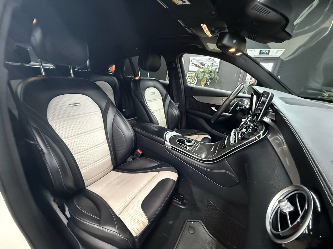 Used 2019 Mercedes-Benz GLC 63 AMG 4MATIC Coupe image 21