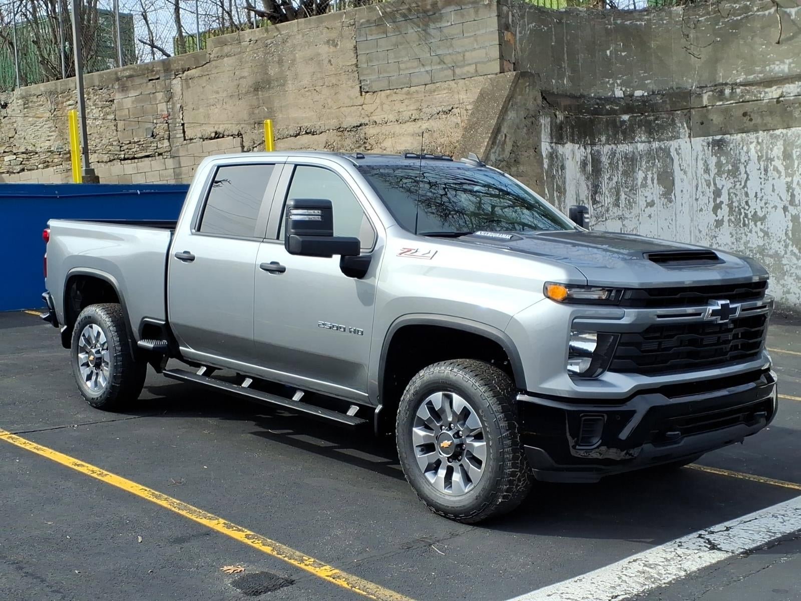 New 2026 Chevrolet Silverado 2500 Custom w/ Custom Value Package