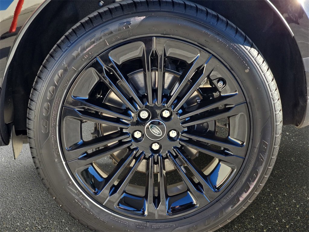 New 2026 Land Rover Range Rover Evoque S image 34