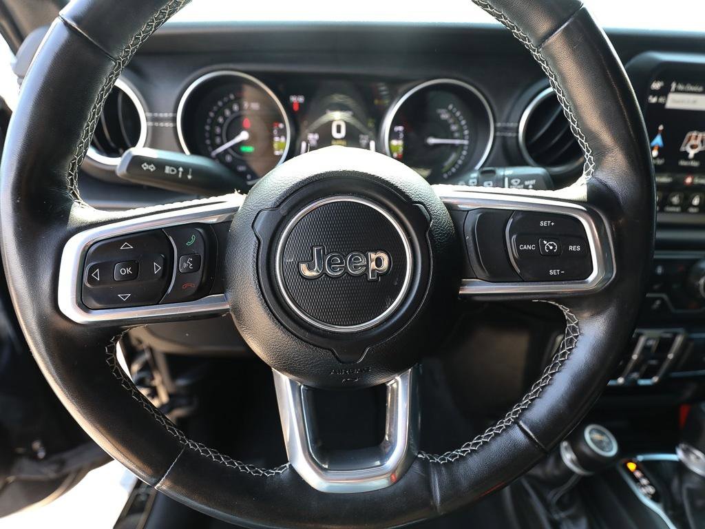 Used 2023 Jeep Wrangler Unlimited Sahara w/ Cold Weather Group AWD/4WD image 15