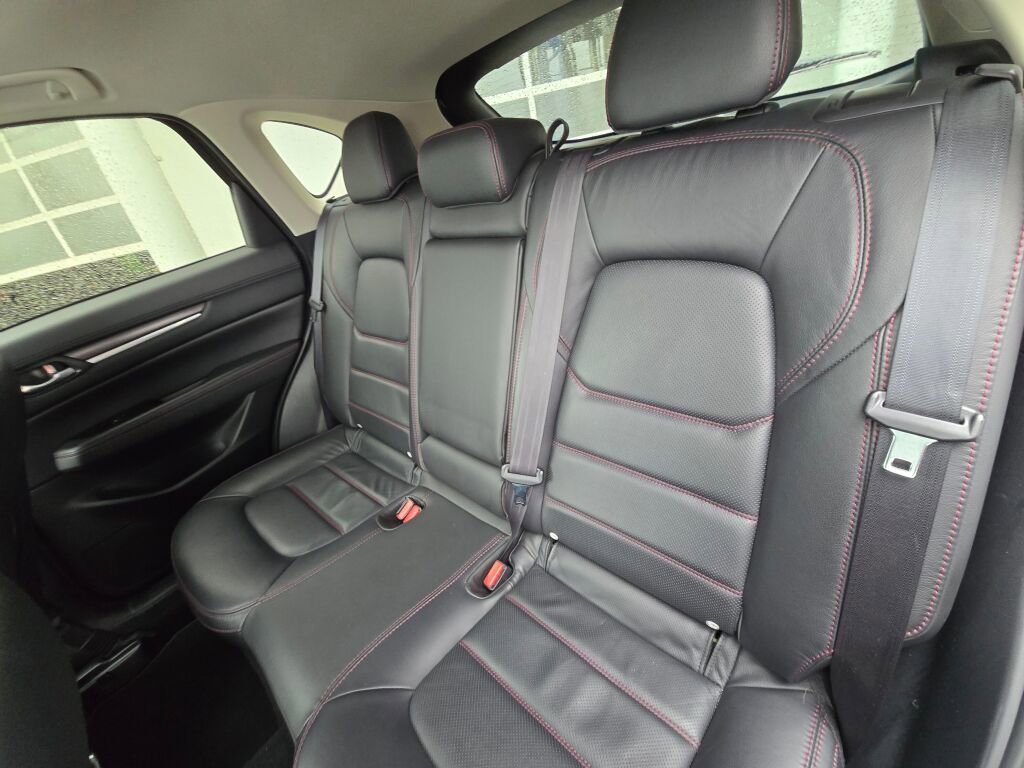 Used 2024 MAZDA CX-5 Carbon Edition image 15
