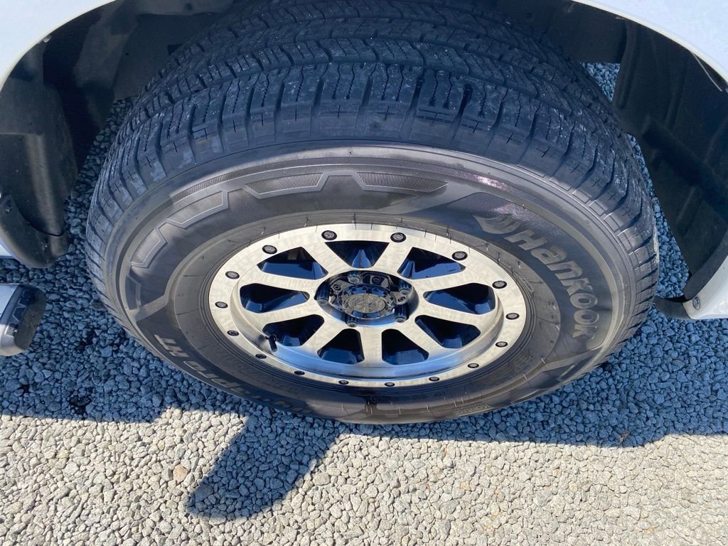 Used 2018 RAM 1500 Express AWD/4WD image 21