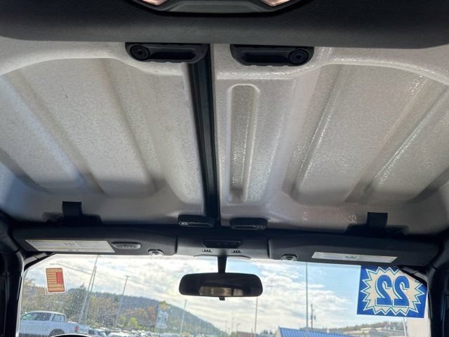 Used 2022 Jeep Gladiator Sport AWD/4WD image 14