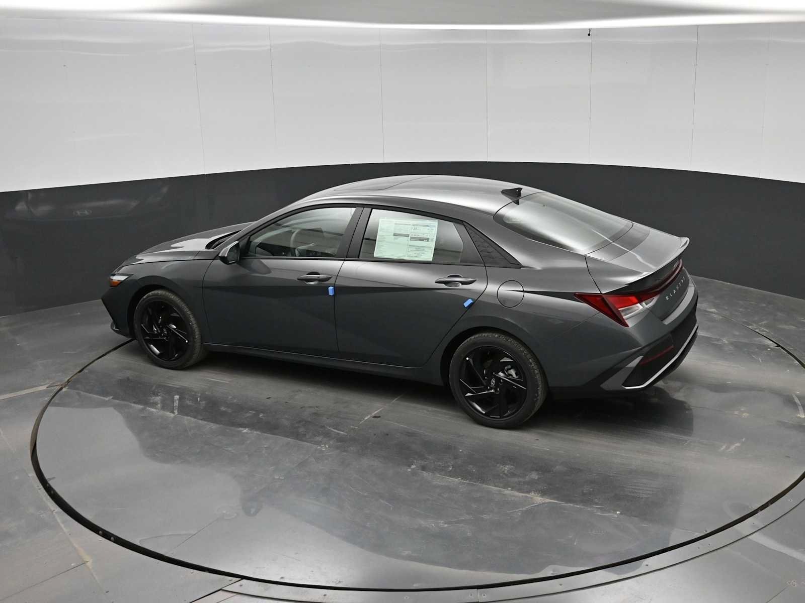 New 2026 Hyundai Elantra SEL Sport FWD image 30