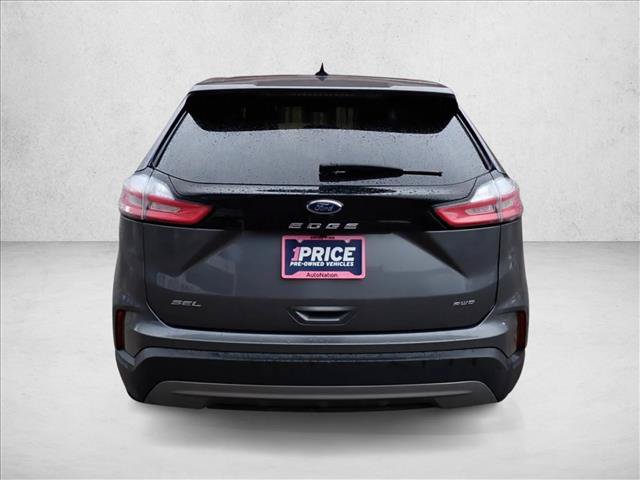 Used 2024 Ford Edge SEL AWD/4WD image 3