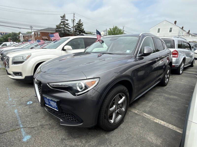 Used 2018 Alfa Romeo Stelvio AWD image 6