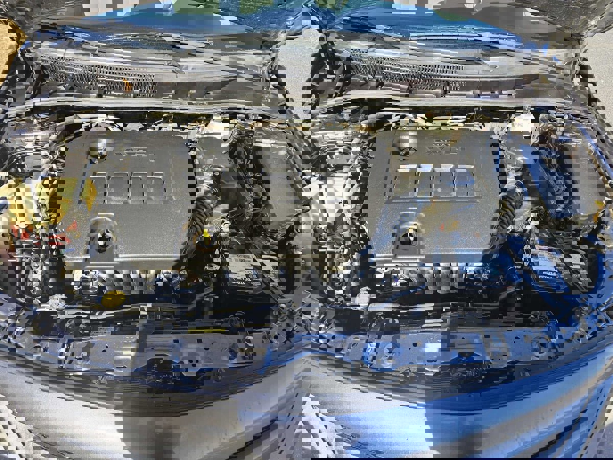 Used 2013 Toyota Corolla L image 32