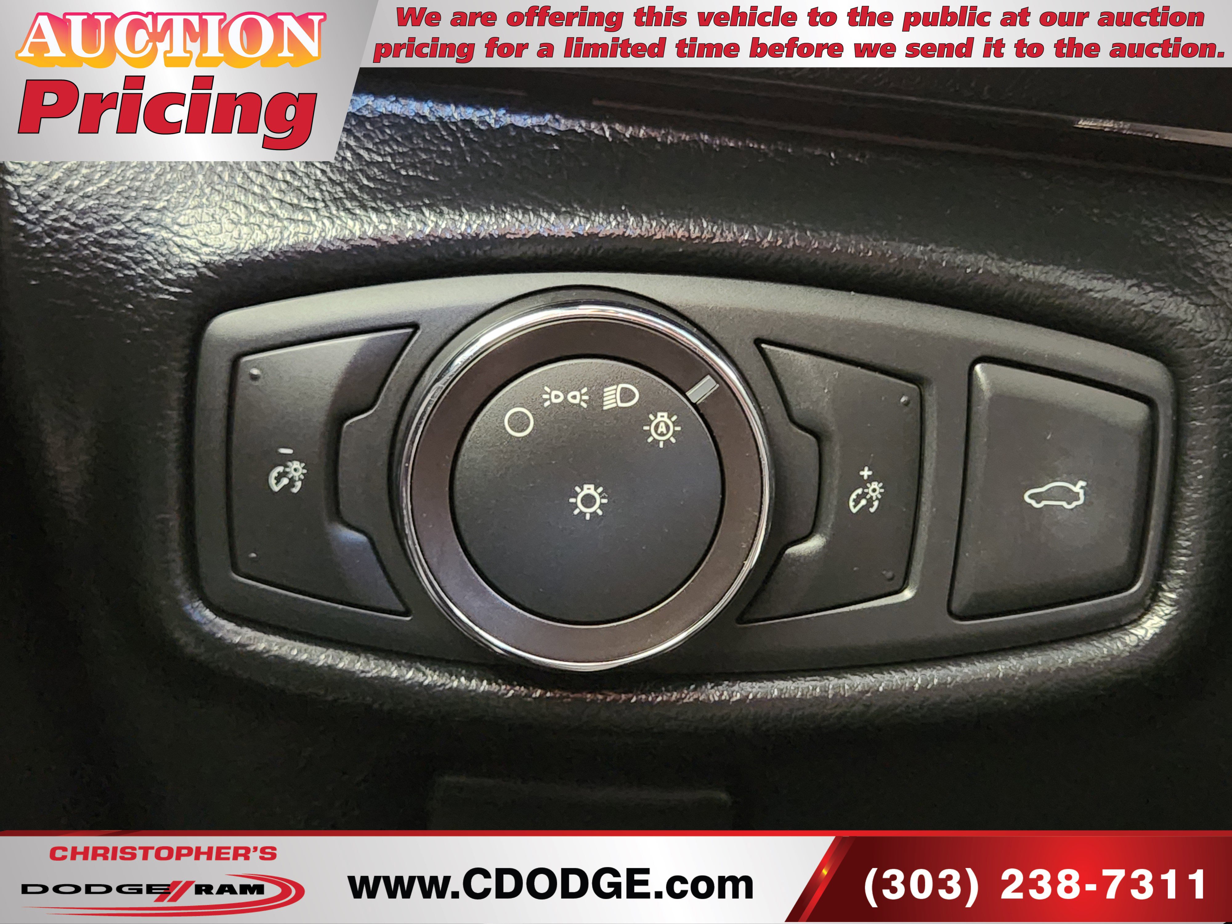 Used 2017 Lincoln MKZ Select w/ Technology Package AWD/4WD image 26