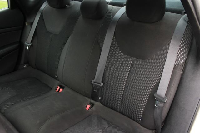 Used 2016 Dodge Dart SE w/ Convenience Group FWD image 18