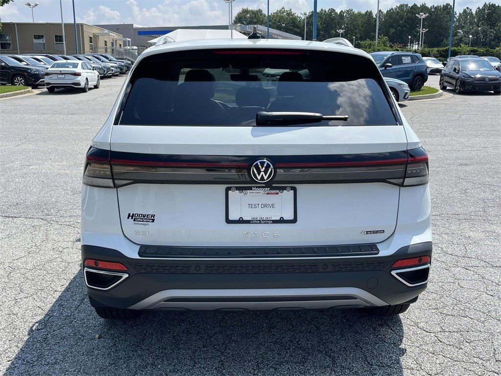 New 2025 Volkswagen Taos SEL AWD/4WD image 5