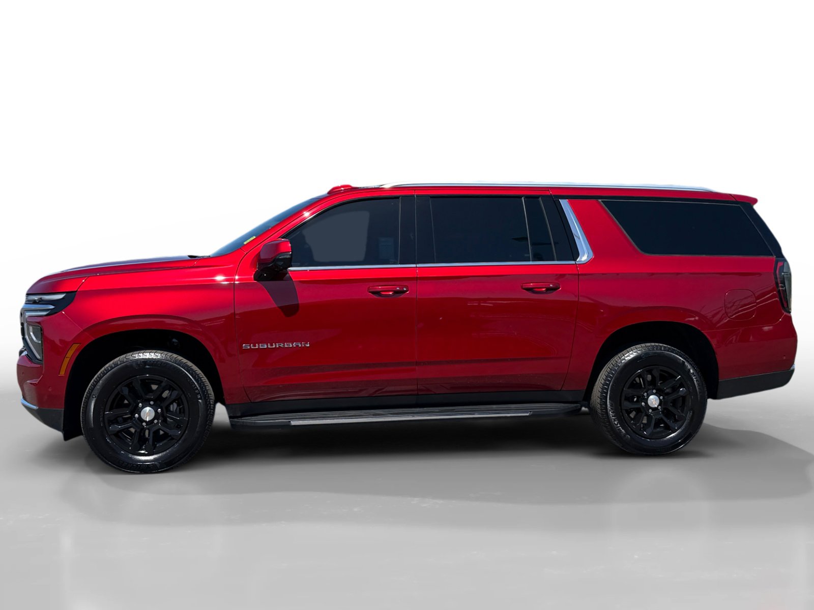 Used 2025 Chevrolet Suburban LT w/ Comfort Package AWD/4WD image 2