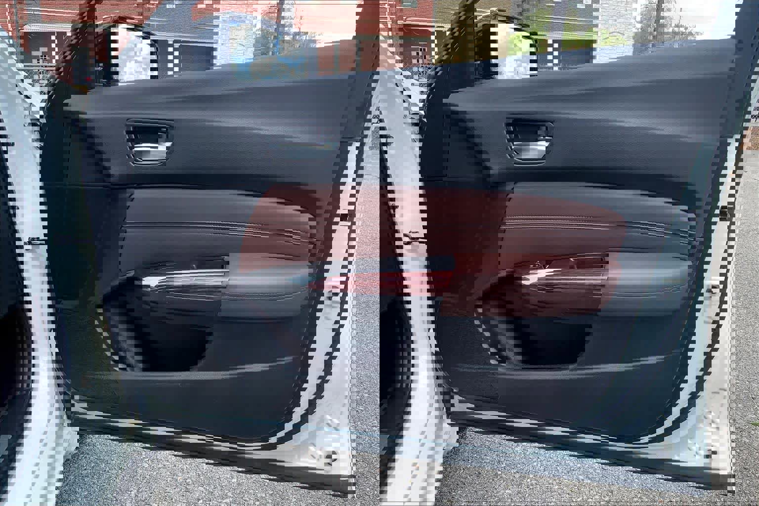 Used 2015 Acura TLX FWD image 22