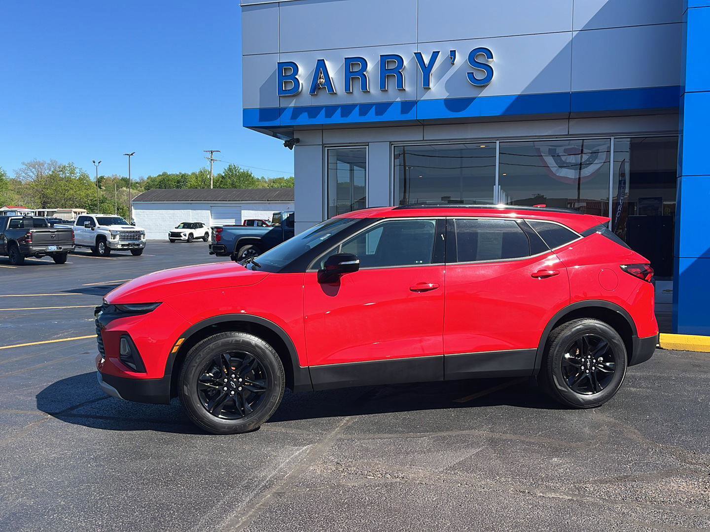 Used 2021 Chevrolet Blazer LT image 2