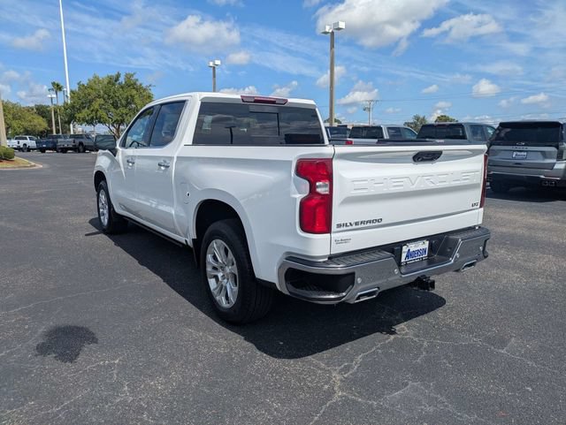 Used 2023 Chevrolet Silverado 1500 LTZ w/ LTZ Convenience Package II AWD/4WD image 5