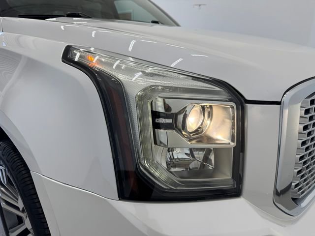 Used 2017 GMC Yukon XL Denali w/ Open Road Package RWD image 32