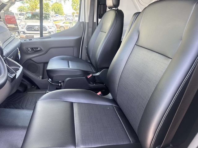 New 2026 Ford Transit 150 148 Medium Roof RWD image 17