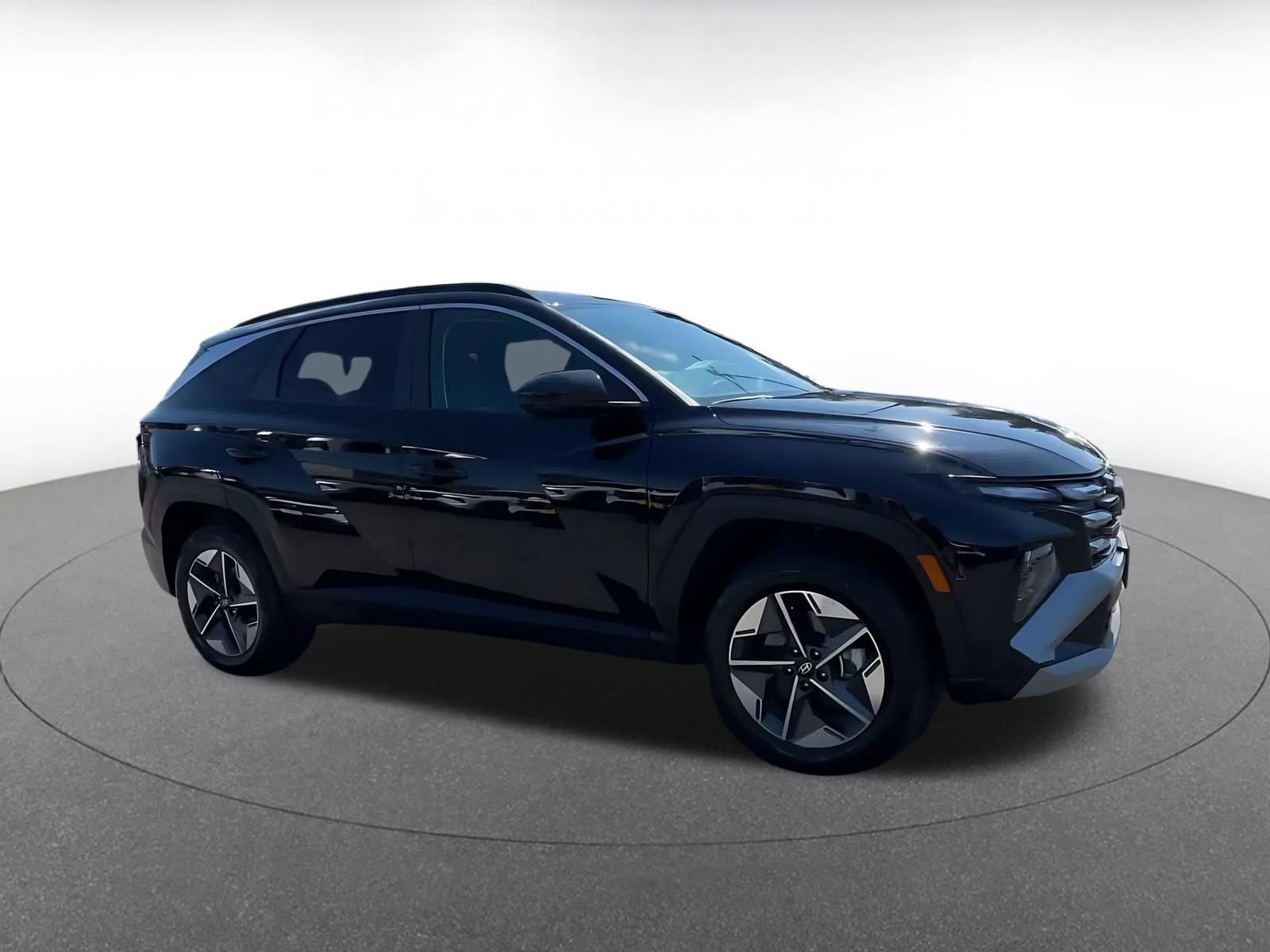 Used 2026 Hyundai Tucson SEL Plus AWD/4WD image 2