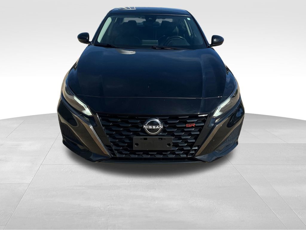 Used 2024 Nissan Altima 2.5 SR image 9