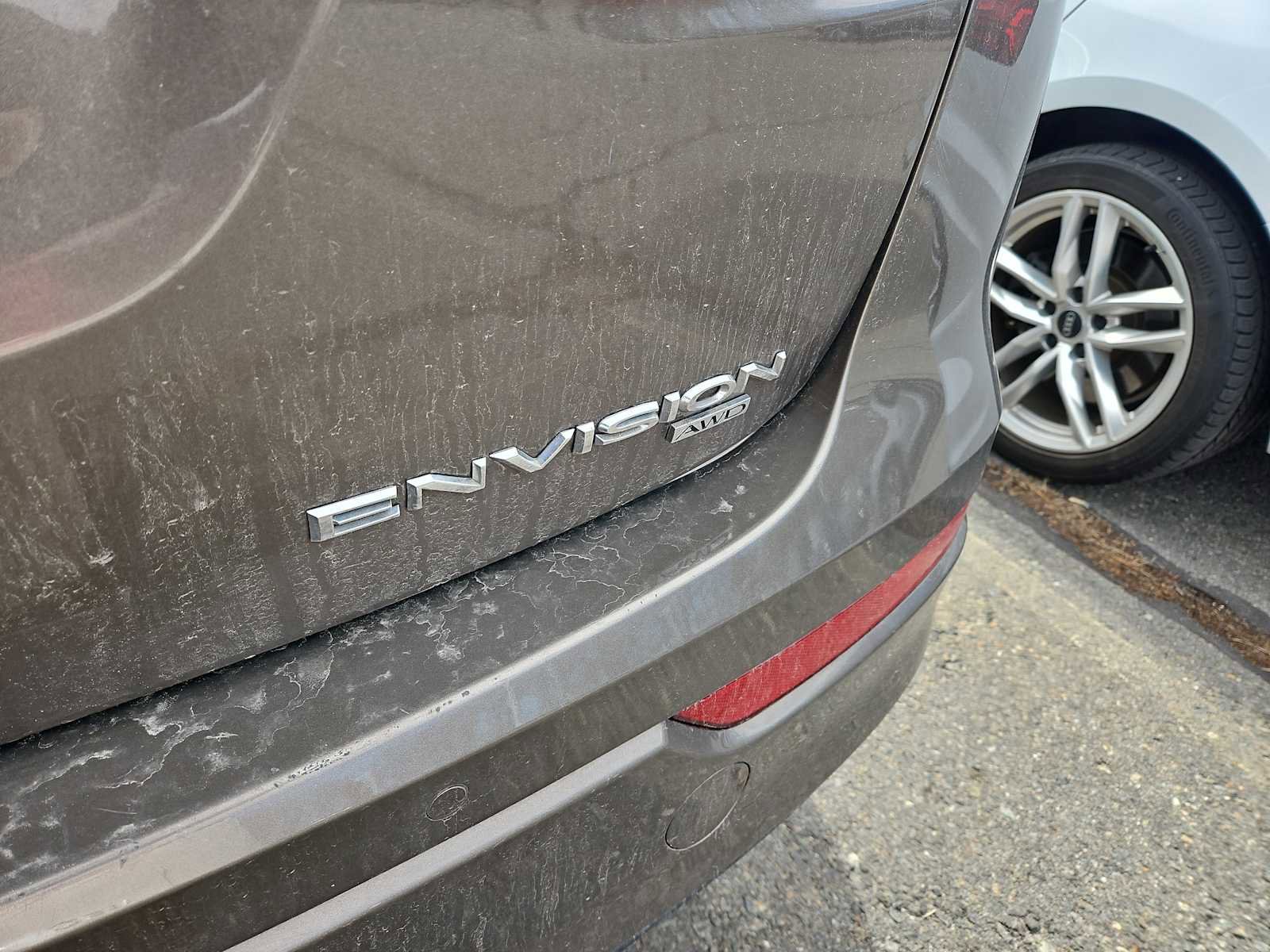 Used 2017 Buick Envision Essence image 4