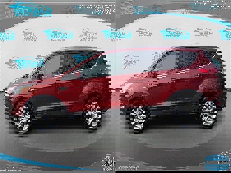 Used 2015 Ford Escape SE image 3