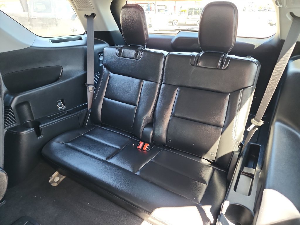 Used 2023 Ford Explorer Limited w/ Equipment Group 301A AWD/4WD image 41