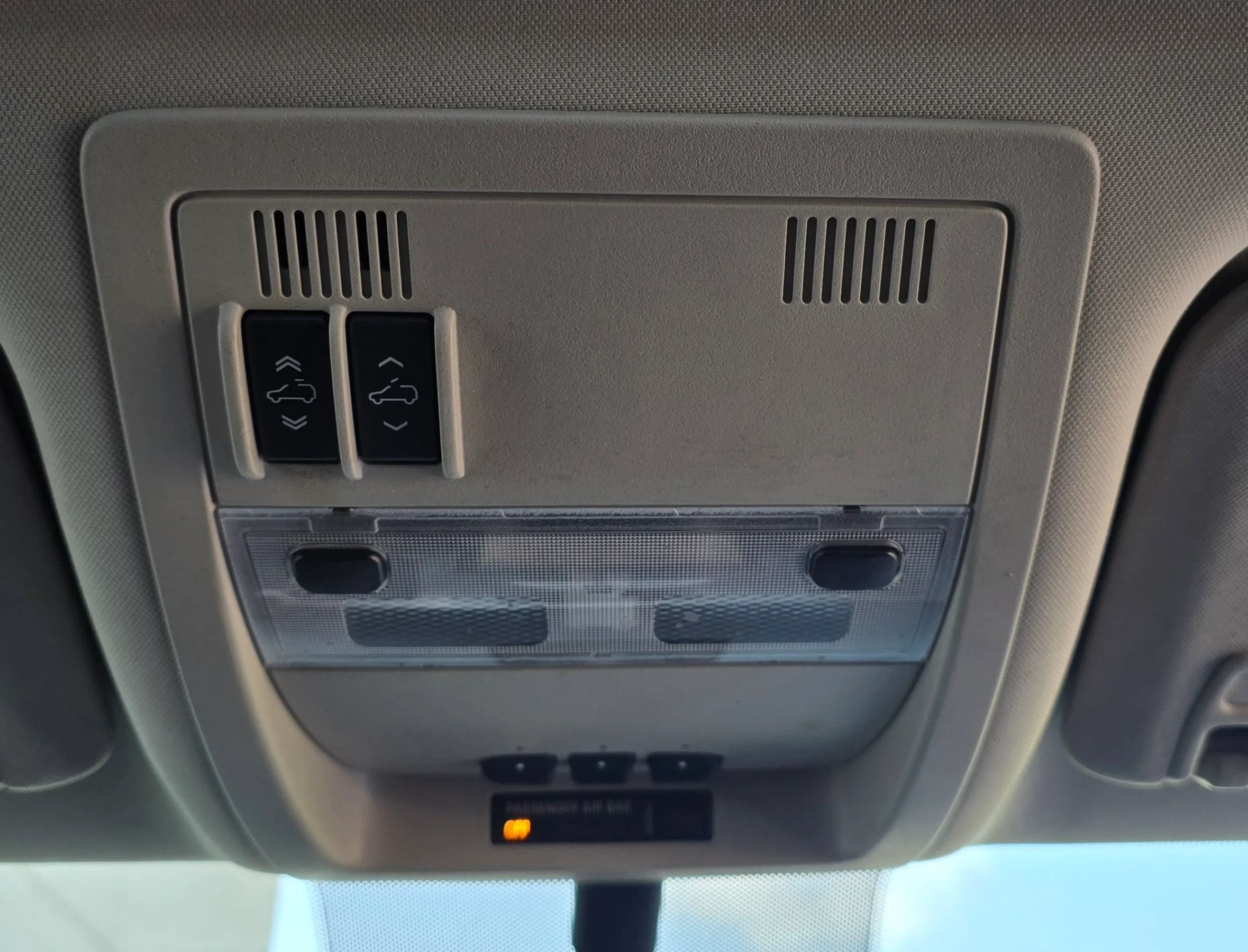 Used 2010 Cadillac Escalade EXT Luxury AWD/4WD image 39
