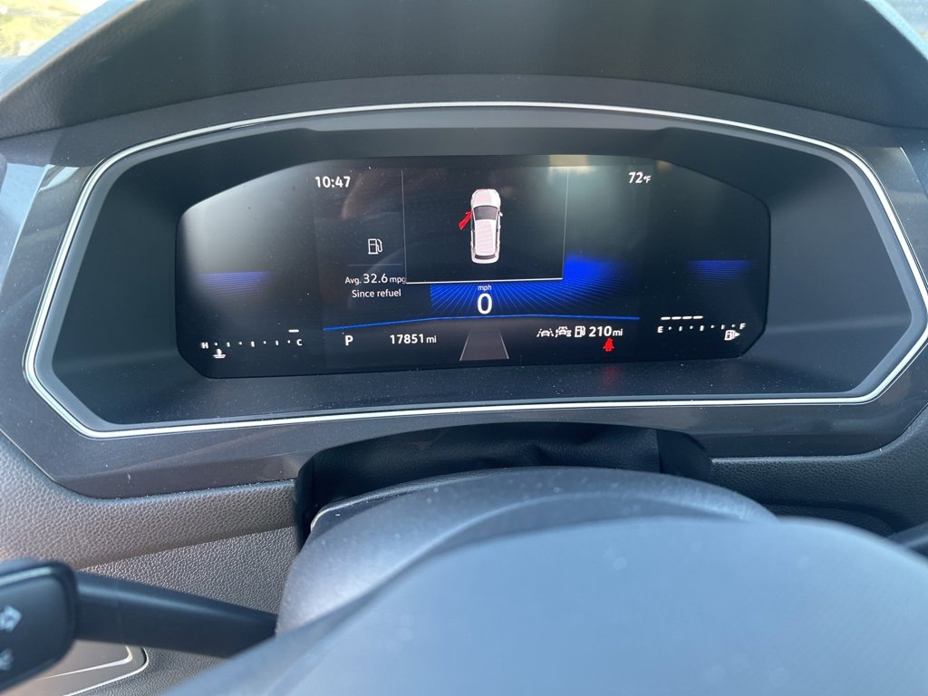 Used 2024 Volkswagen Tiguan SE image 6