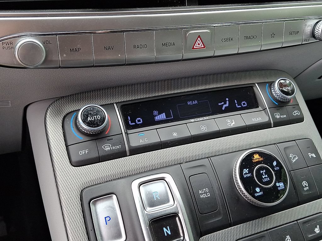 Used 2021 Hyundai Palisade SEL w/ Premium Package AWD/4WD image 16