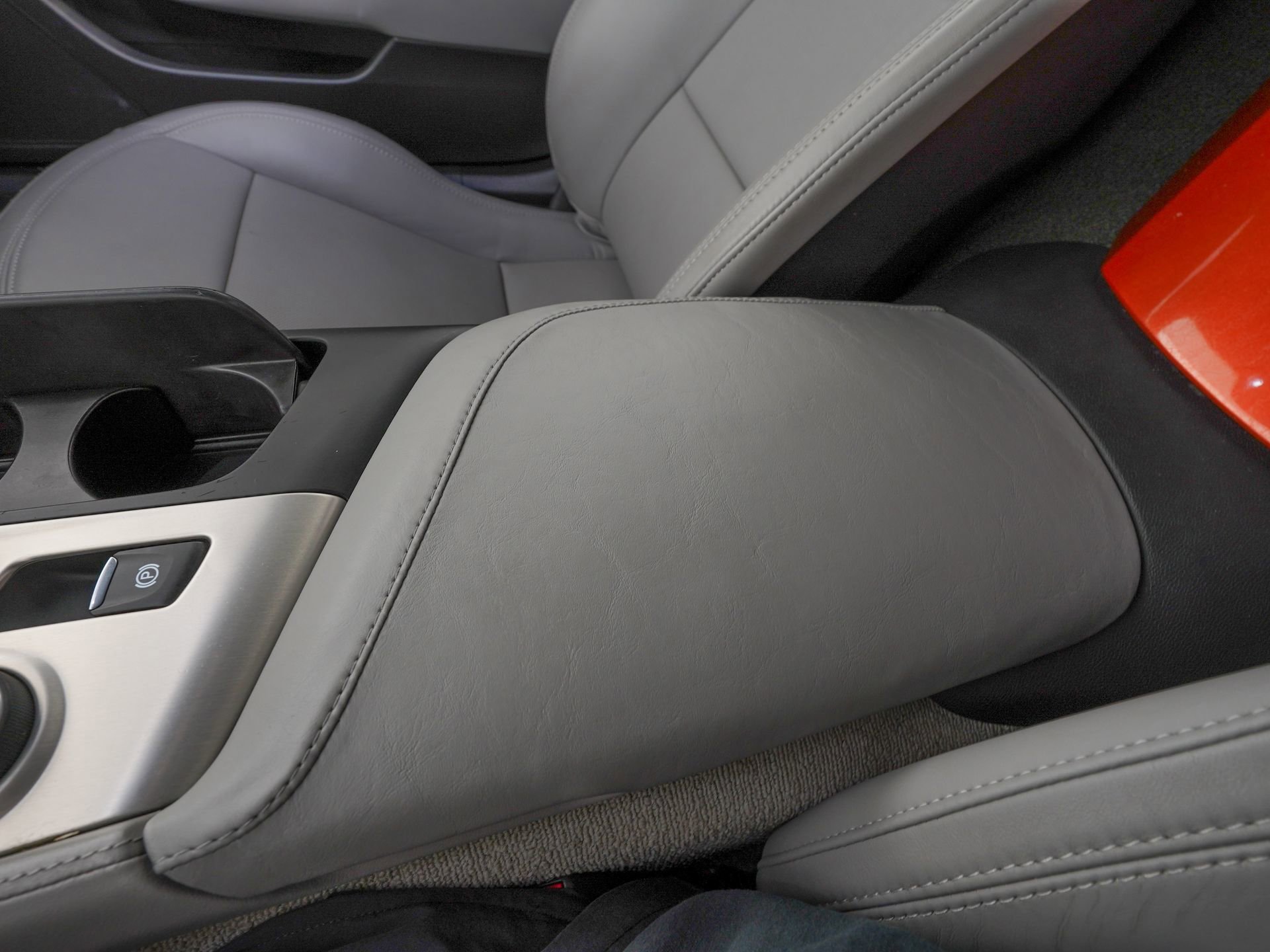 Used 2015 Chevrolet Corvette Stingray Convertible w/ 2LT Preferred Equipment Group image 28