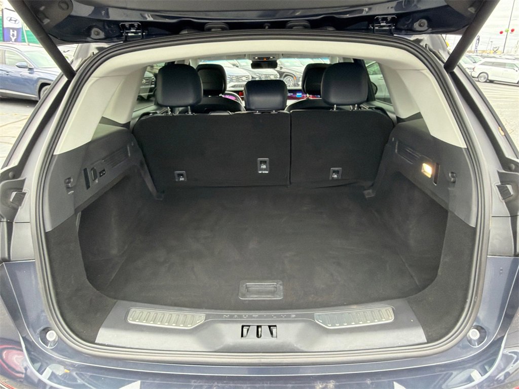 Used 2024 Lincoln Nautilus Reserve image 18