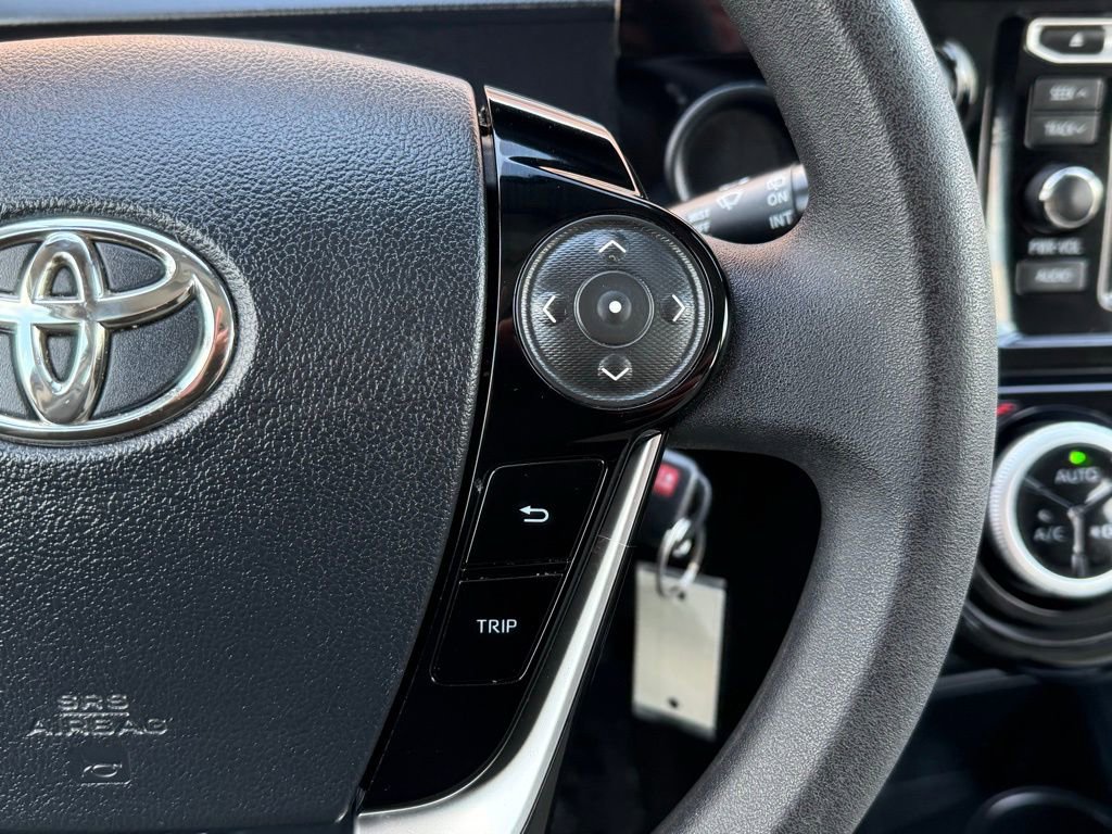 Used 2018 Toyota Prius C One w/ Carpet Mat Package image 25