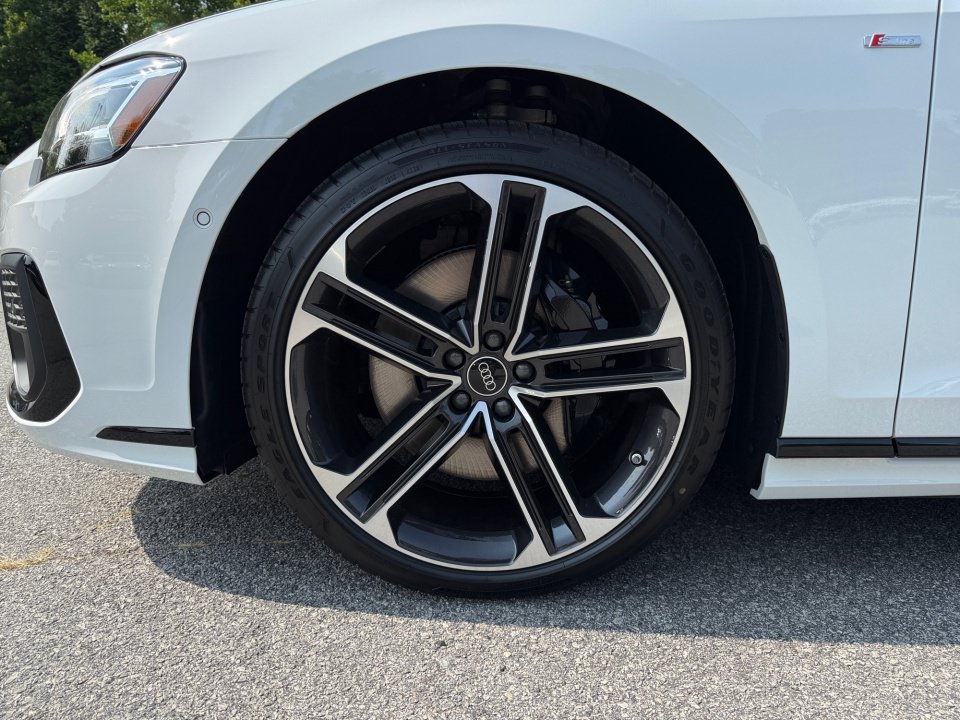 New 2026 Audi A8 L 3.0T AWD/4WD image 27