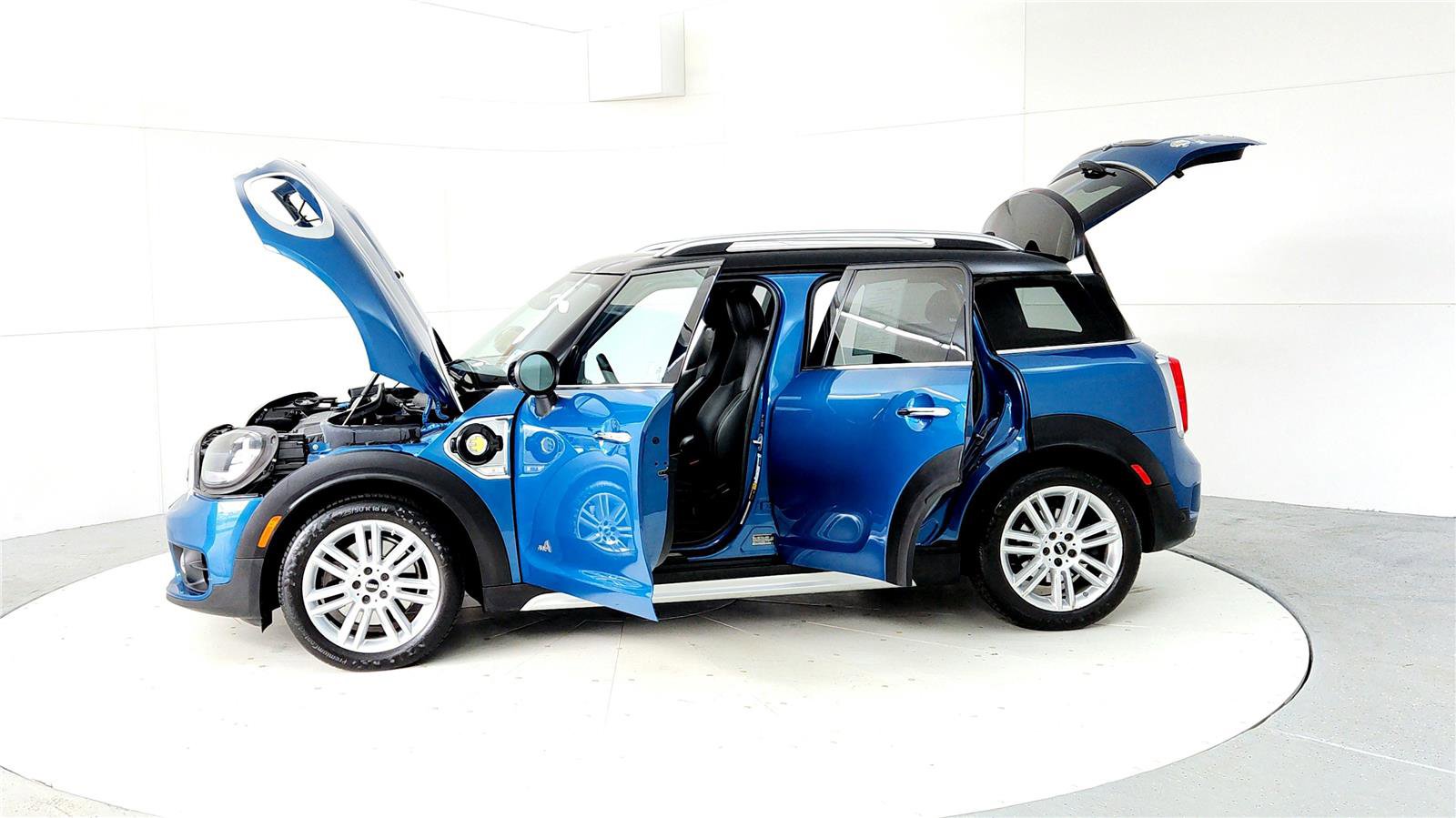 Used 2019 MINI Cooper Countryman SE w/ Premium Package AWD/4WD image 10
