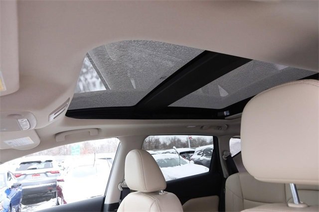 Certified 2024 Nissan Murano Platinum w/ Cargo Package image 9