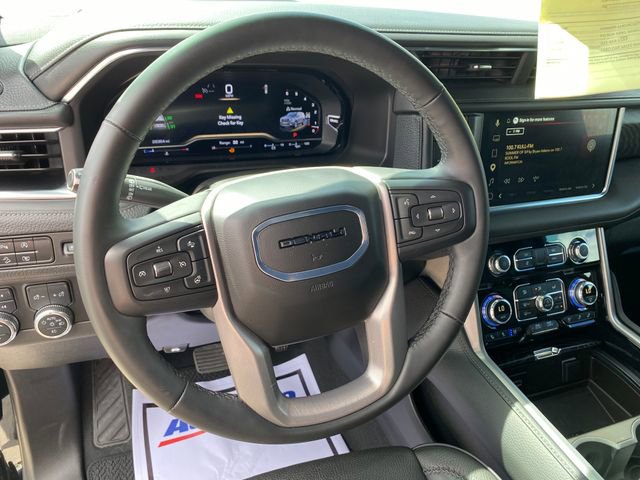 Used 2024 GMC Yukon Denali w/ Max Trailering Package image 11