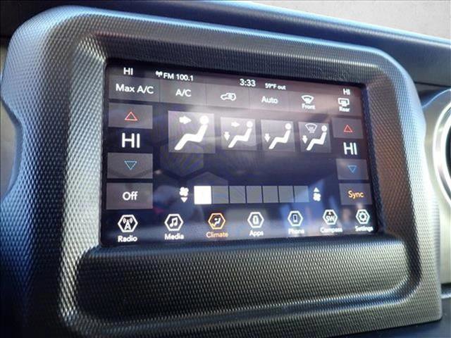 Used 2019 Jeep Wrangler Unlimited Sahara image 19