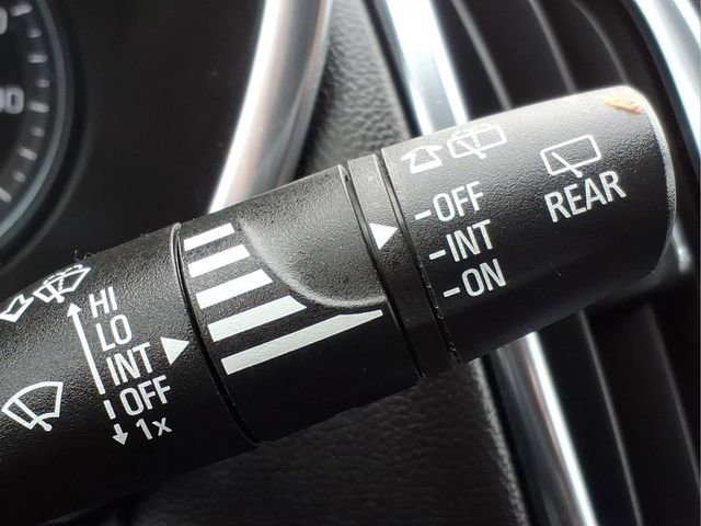 Used 2024 Chevrolet Equinox LT w/ LPO, Floor Liner Package image 28