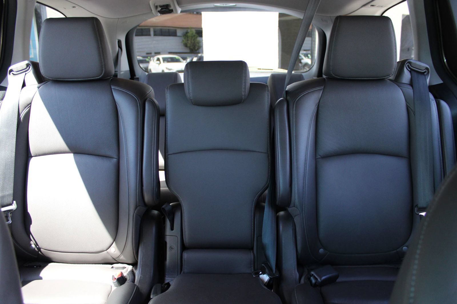 Used 2022 Honda Odyssey EX-L image 12