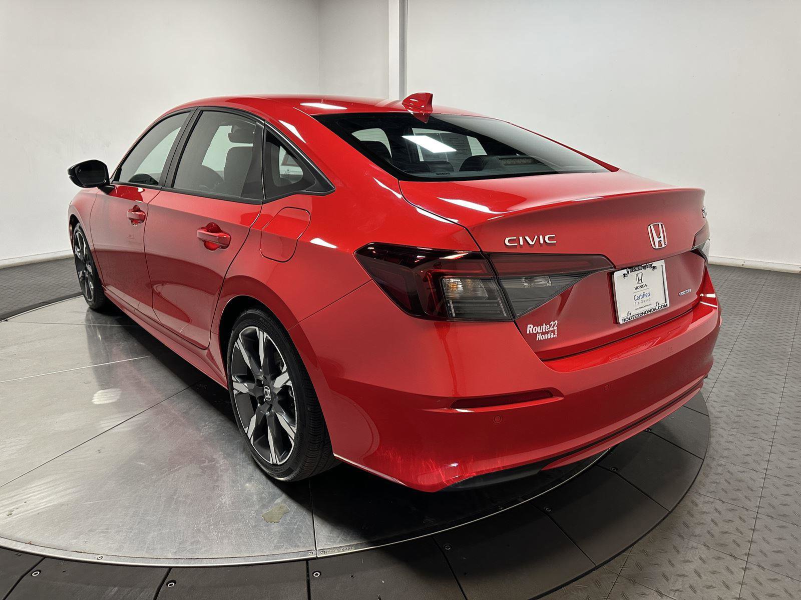 Certified 2025 Honda Civic Sport Touring image 9