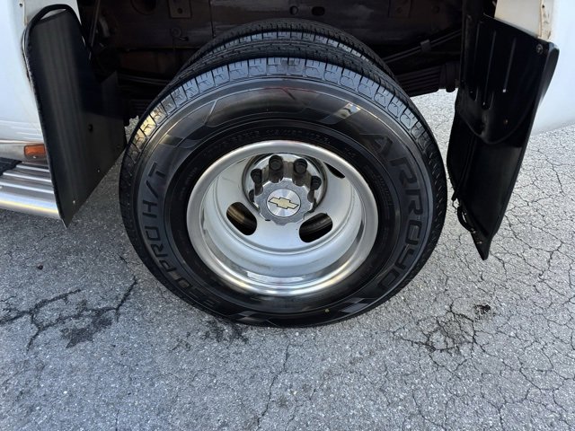 Used 2002 Chevrolet Silverado 3500 LT image 7
