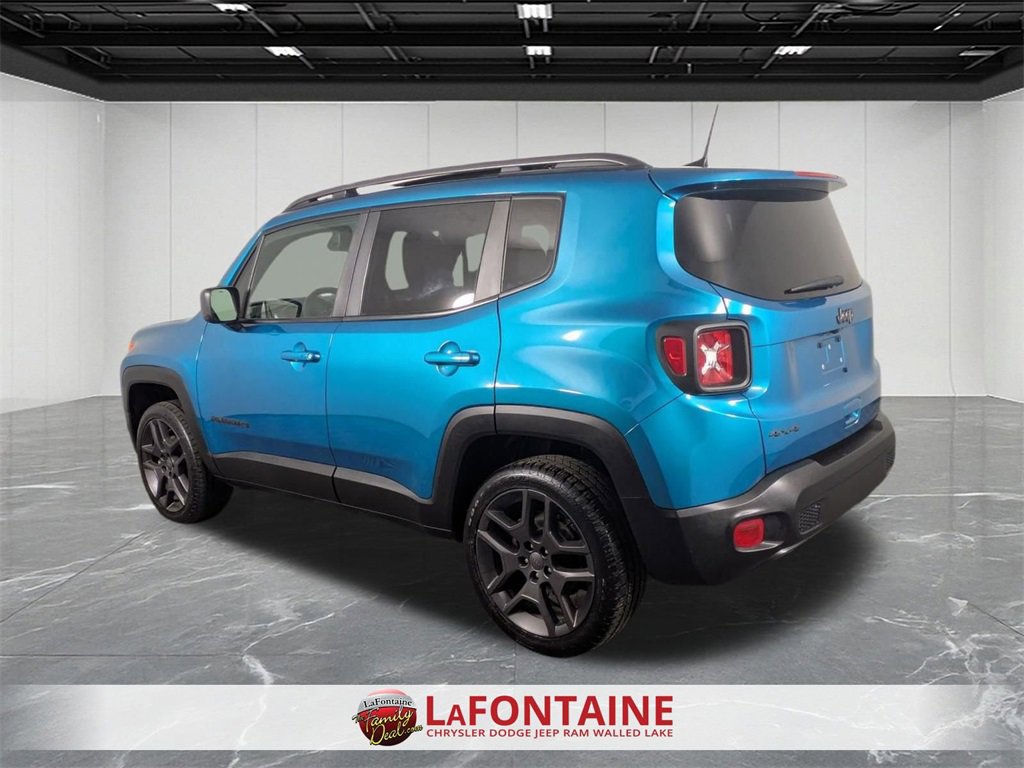 Used 2021 Jeep Renegade Latitude w/ Sun & Sound Group image 3
