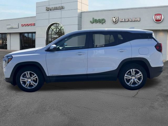 Used 2024 GMC Terrain SLE FWD image 4
