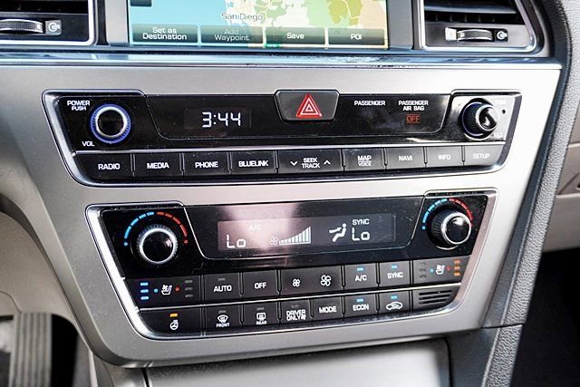 Used 2016 Hyundai Sonata Limited image 27