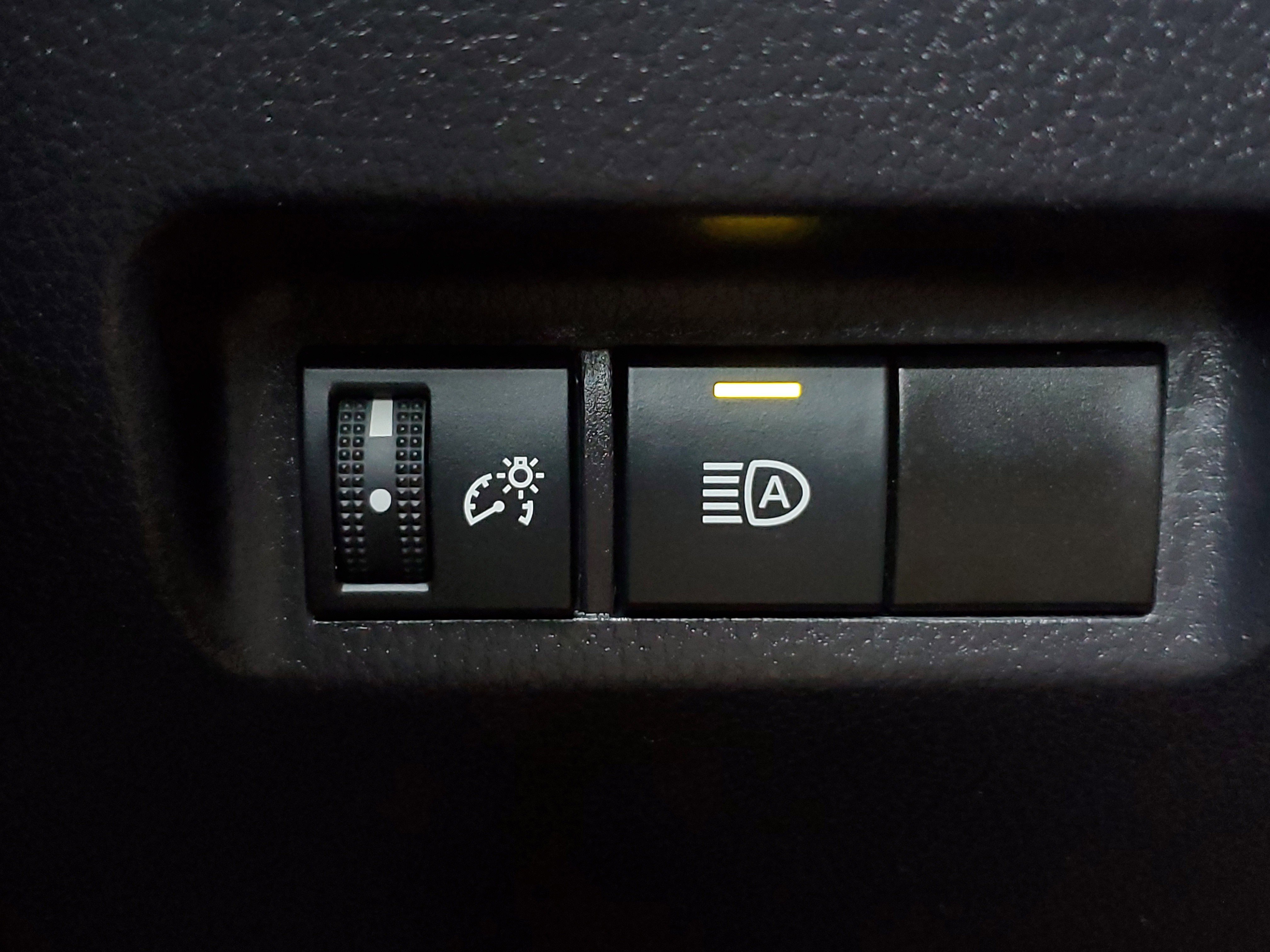 Used 2024 Toyota RAV4 LE image 30