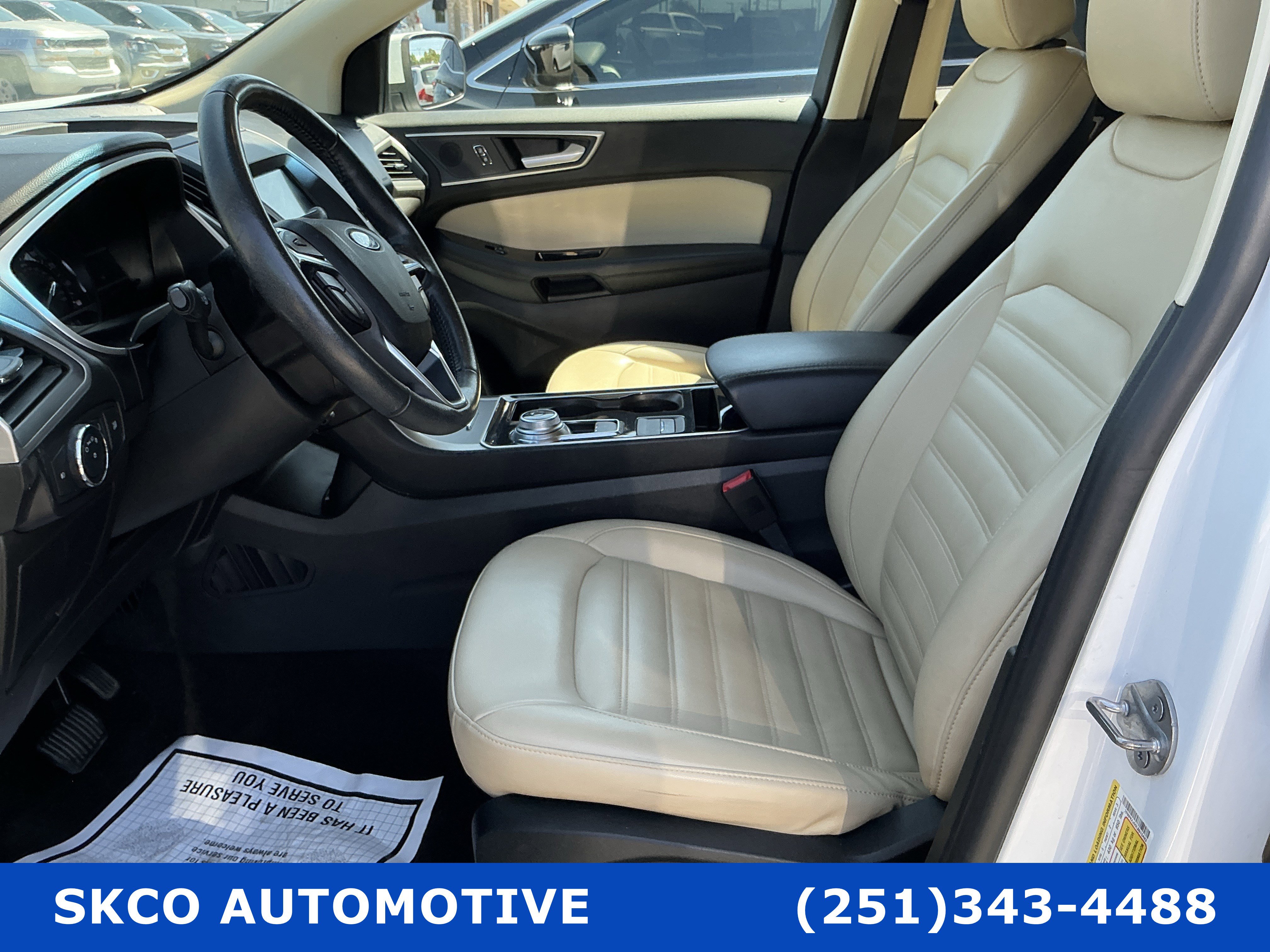 Used 2020 Ford Edge SEL AWD/4WD image 11