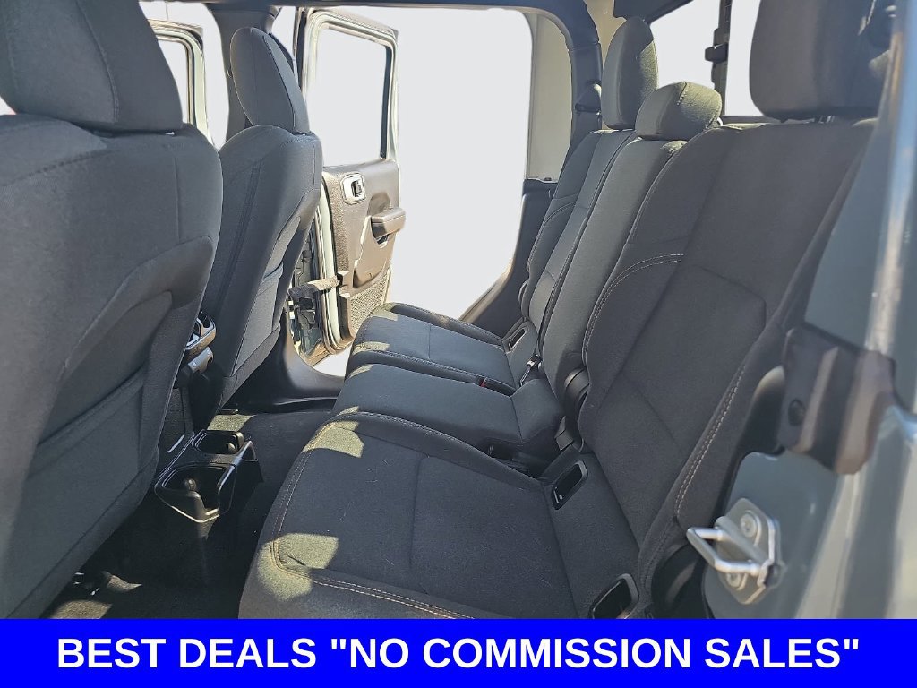 Used 2025 Jeep Gladiator Sport AWD/4WD image 13