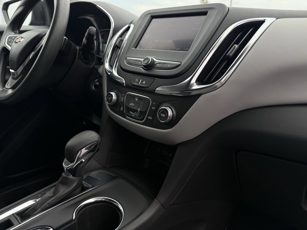 Used 2023 Chevrolet Equinox LT image 30