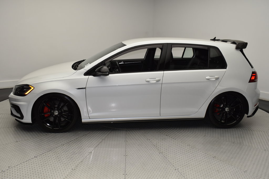 Used 2019 Volkswagen Golf R 4-Door AWD/4WD image 8