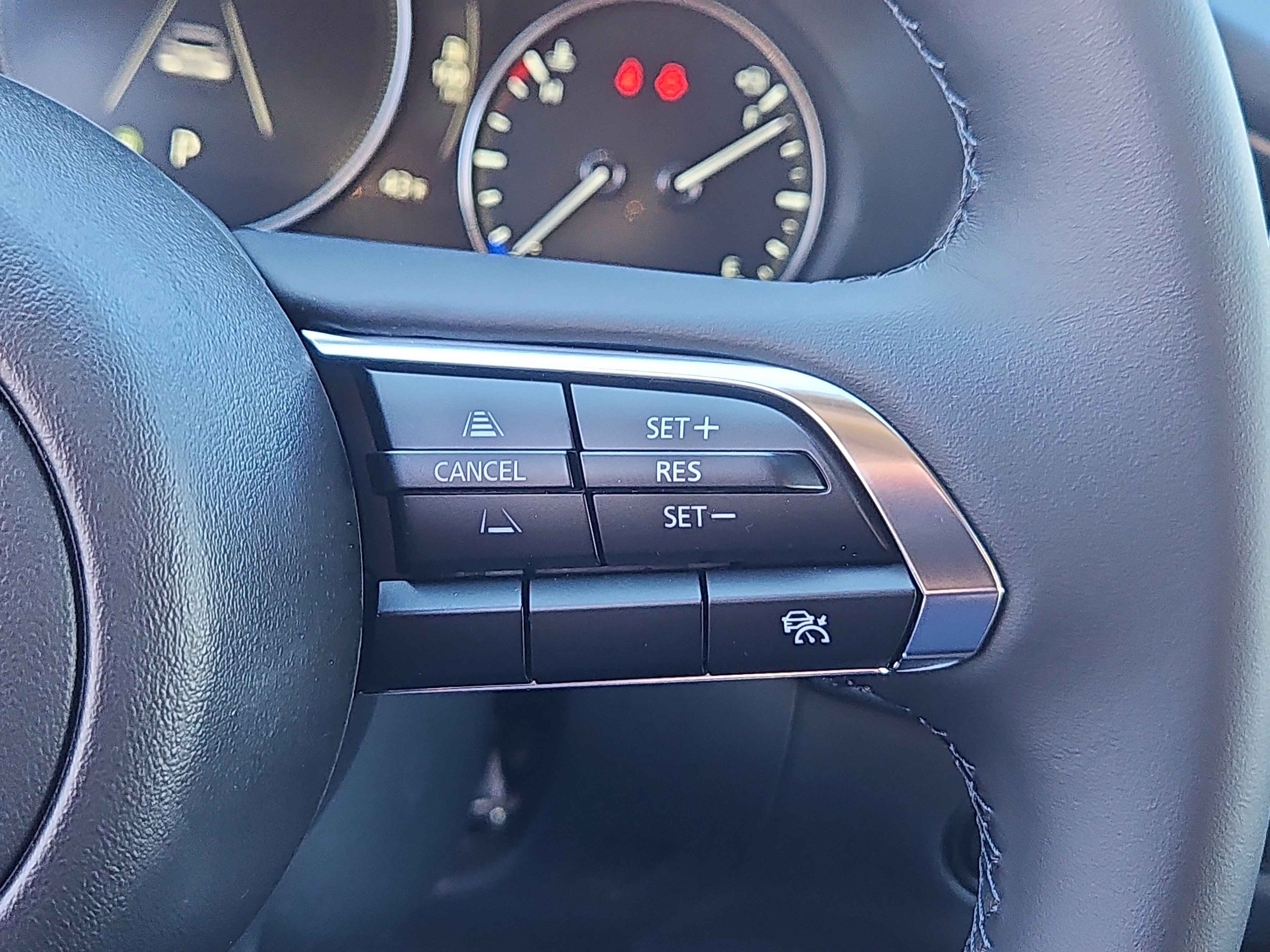 New 2026 MAZDA CX-30 AWD 2.5 S w/ Select Sport Pkg image 12