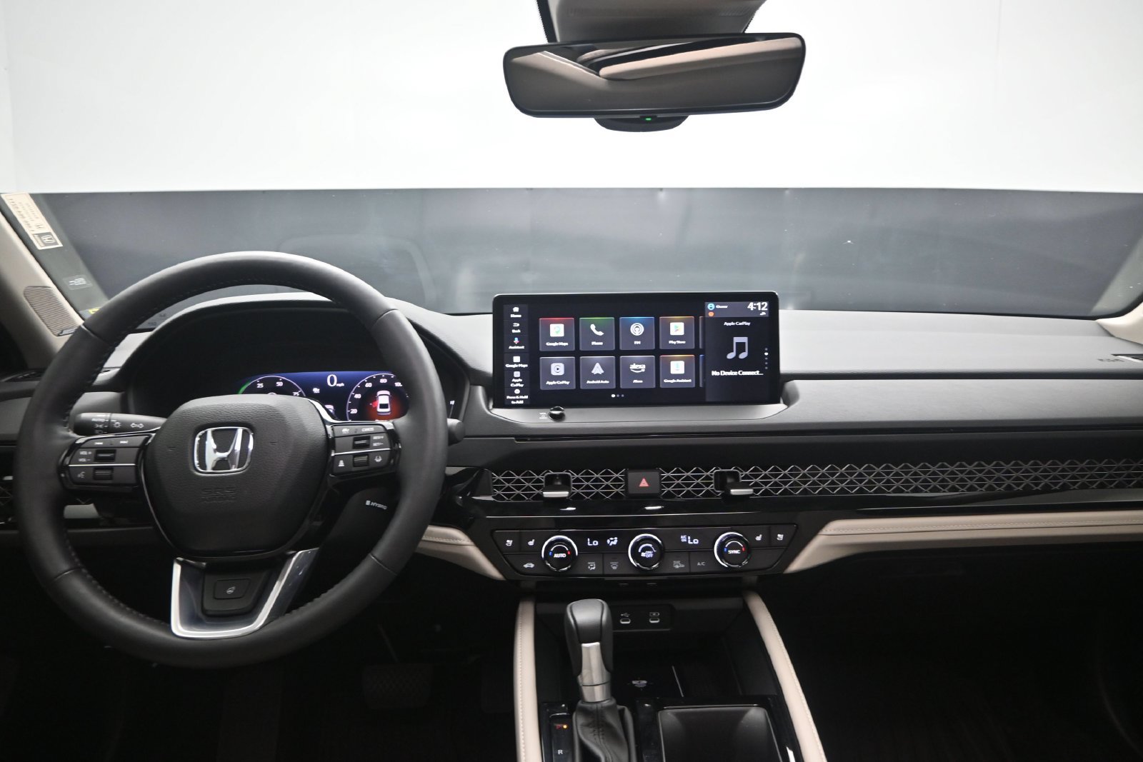 Used 2025 Honda Accord Touring image 19